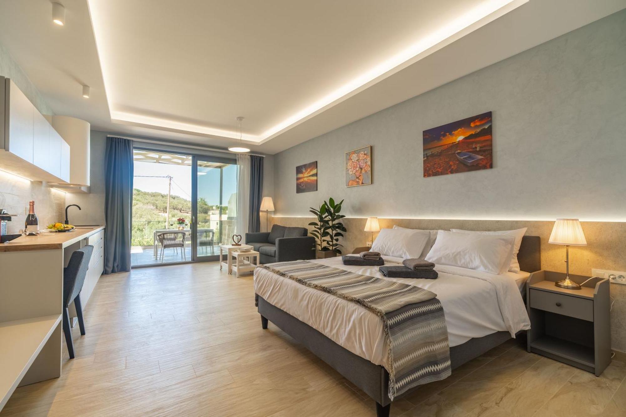Amour Relax Hotel Almirída Kültér fotó